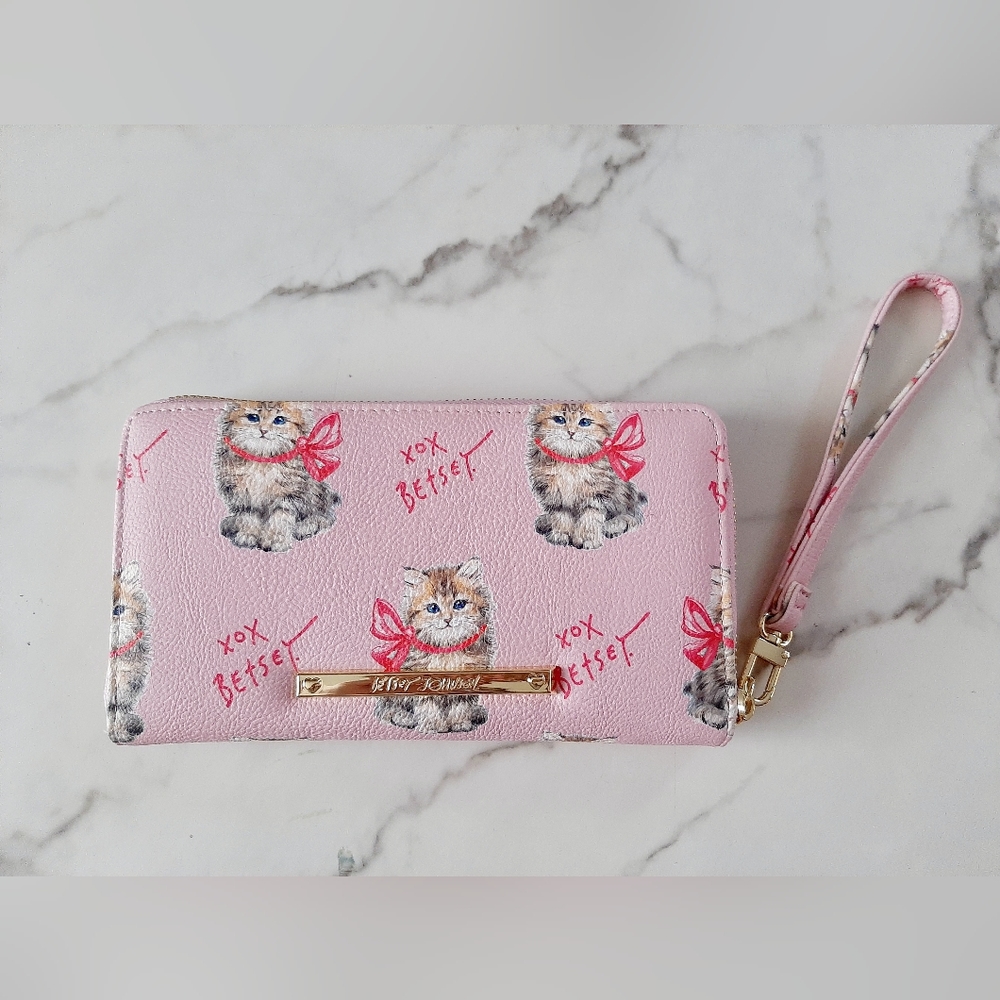 Betsey Johnson kitten wristlet